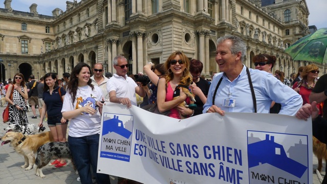 Orianne Vatin de la SPA, Laetitia Barlerin et Serge Belais